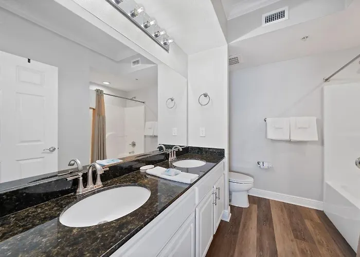 Crystal Tower 1702 By Youngs Suncoast Apartment