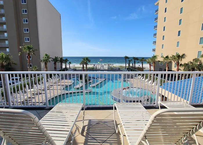 Apartment Crystal Tower 1702 By Youngs Suncoast *